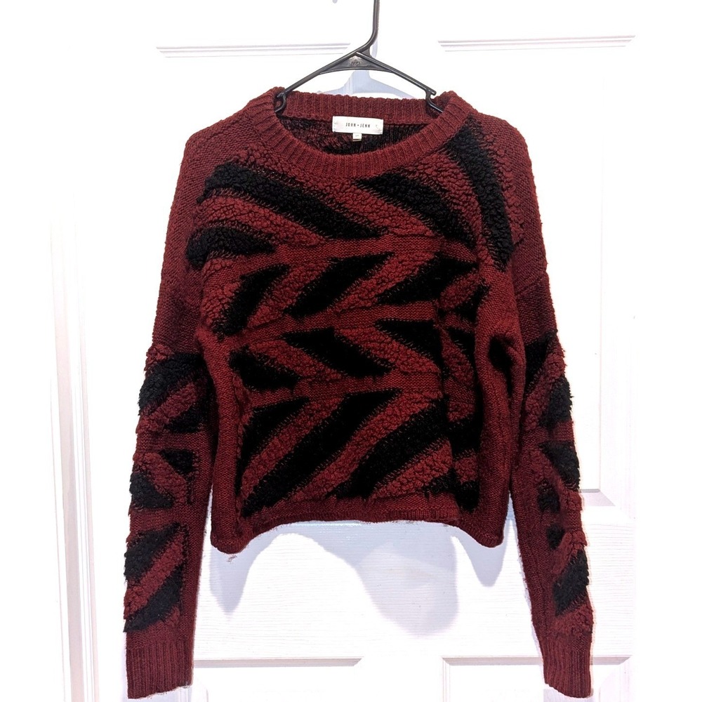 Abstract Textured Knit Sweater Burgundy Black John + Jenn Small Artsy Chunky